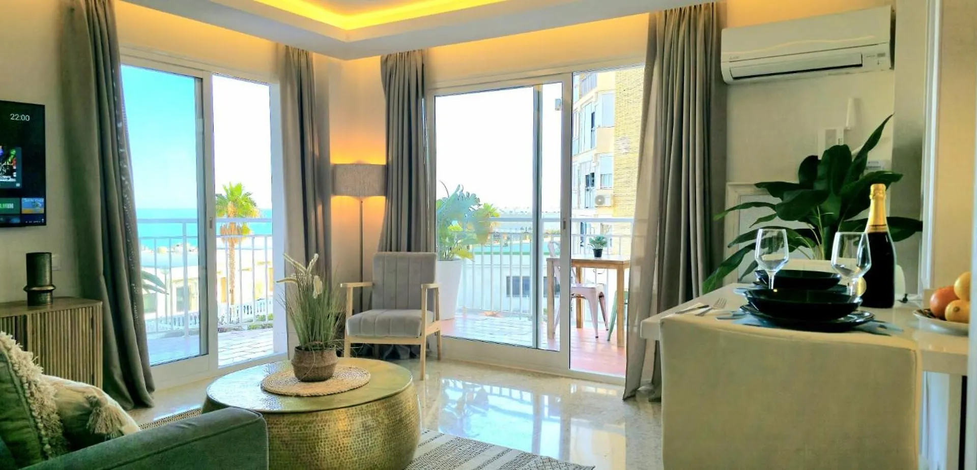 Seaview Retreat Torremolinos City Center, With Pool And Amazing Views By Namaste Elite 0*,